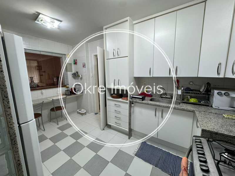 WhatsApp Image 2025-10-29 at 1 - 33