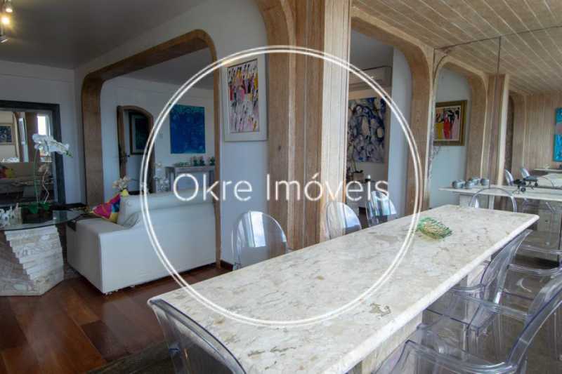 WhatsApp Image 2025-10-30 at 1 - 5