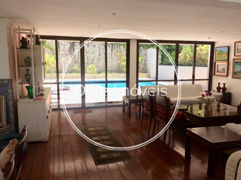 WhatsApp Image 2025-10-31 at 1 - 3