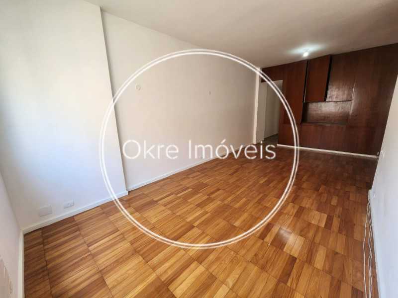 WhatsApp Image 2025-11-05 at 1 - 6