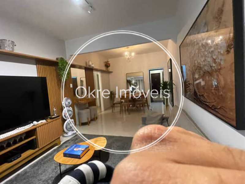 3BCC8A09-38FD-47DE-A2AF-4C257A - 8