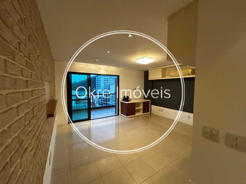 82E50AD7-A6B4-45C2-88AD-46217B - 1