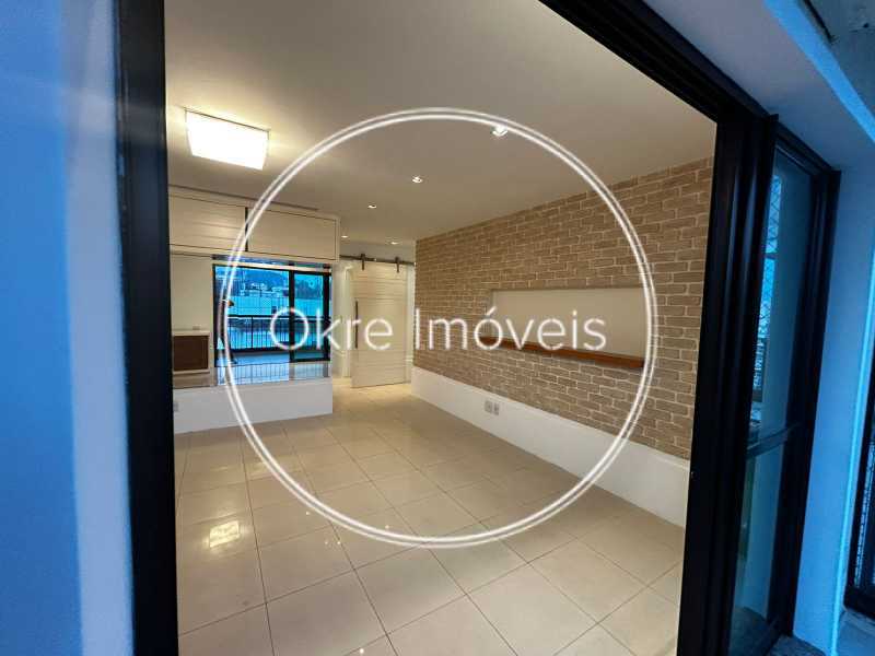 DC039344-617F-4E6E-BEB2-45DE2D - 2