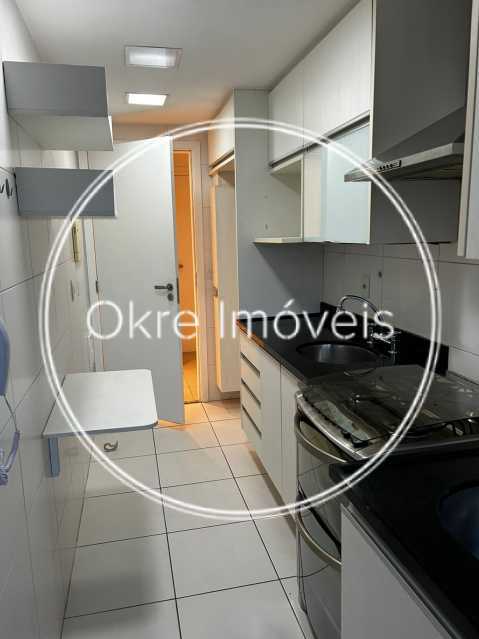 FF7D457E-CB0C-4CF0-AAC0-16BE96 - 11