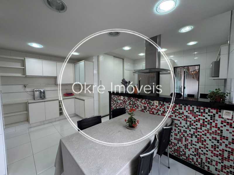 WhatsApp Image 2025-11-07 at 1 - 36