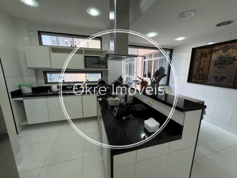 WhatsApp Image 2025-11-07 at 1 - 37