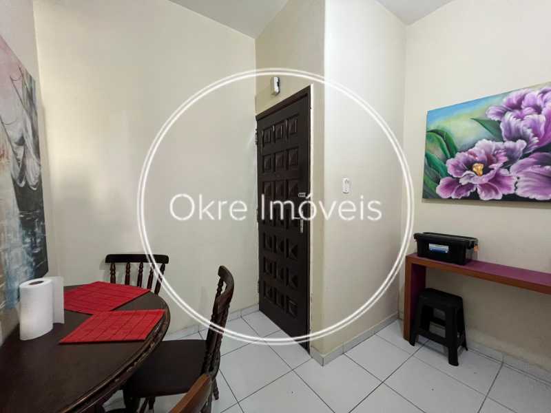 WhatsApp Image 2025-11-12 at 1 - 6