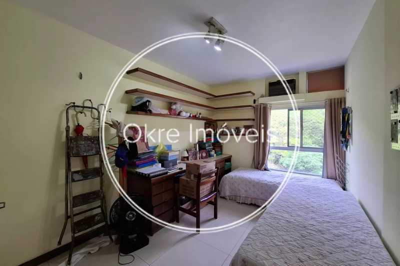 WhatsApp Image 2025-11-13 at 1 - 6