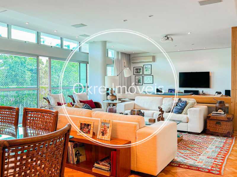 WhatsApp Image 2025-11-19 at 1 - 13