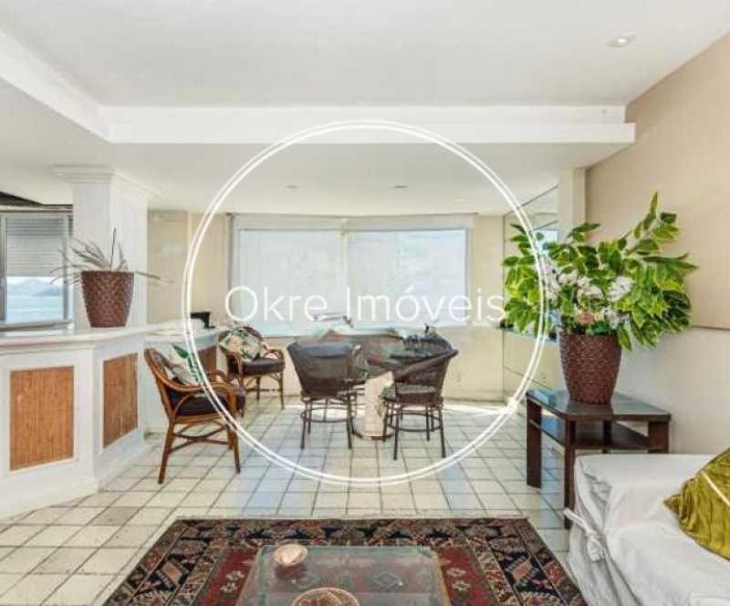 fb82c878-bd48-4b52-9998-8b1b0f - 2