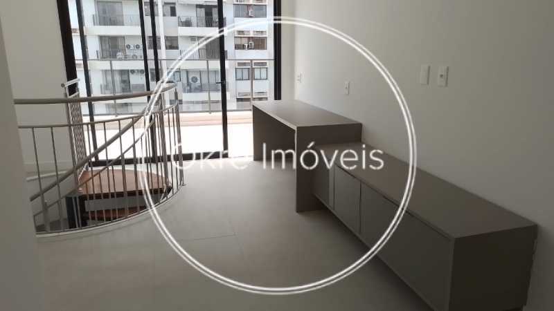 WhatsApp Image 2025-11-19 at 1 - 3