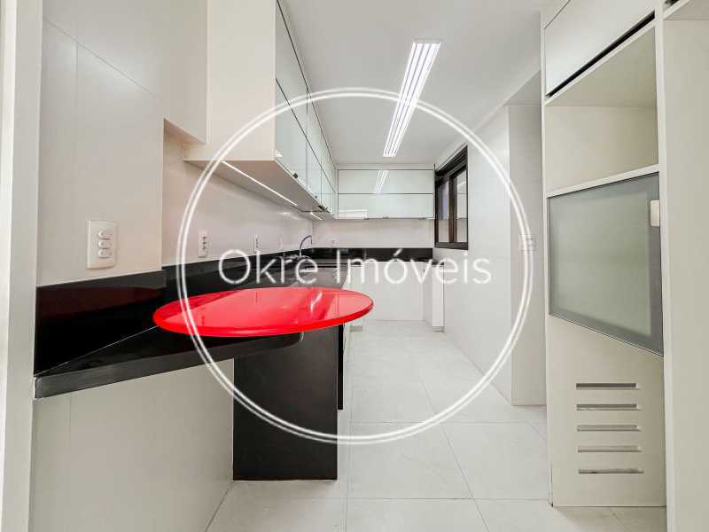 0c92ac9a-c9f5-426d-b692-c9d182 - 16