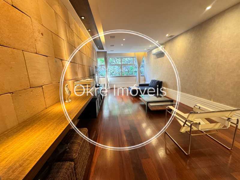 3e535e0f-c26f-4e3b-a0f3-f01156 - 1