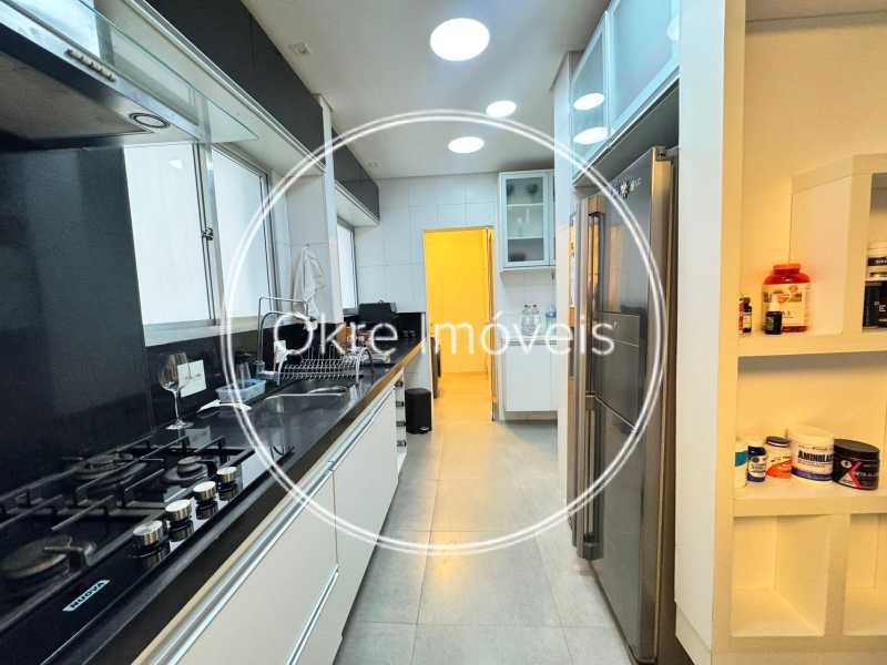 08e3c1aa-9548-4e7d-b200-c6bdb5 - 18