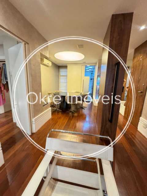 1d88558f-0aa6-41d4-aa41-bdd2d8 - 27