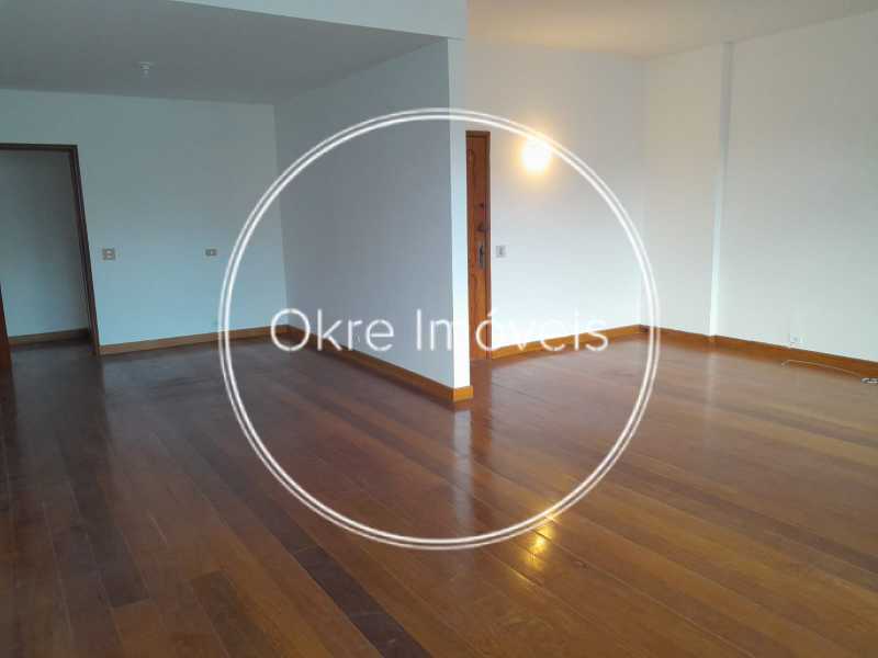 6195685b-1e4e-4ae8-a582-a839f6 - 19