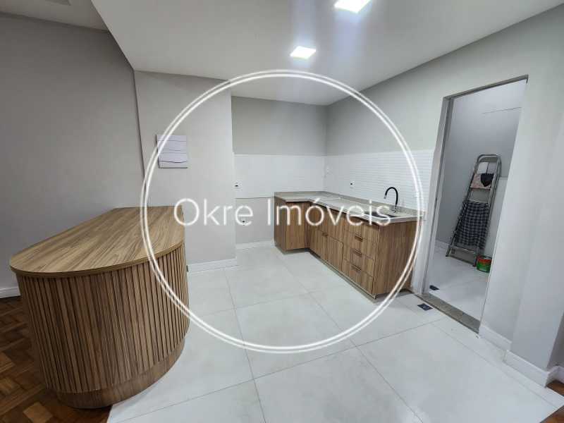 c3273d3c-3ce8-459b-b42e-e54f97 - 3