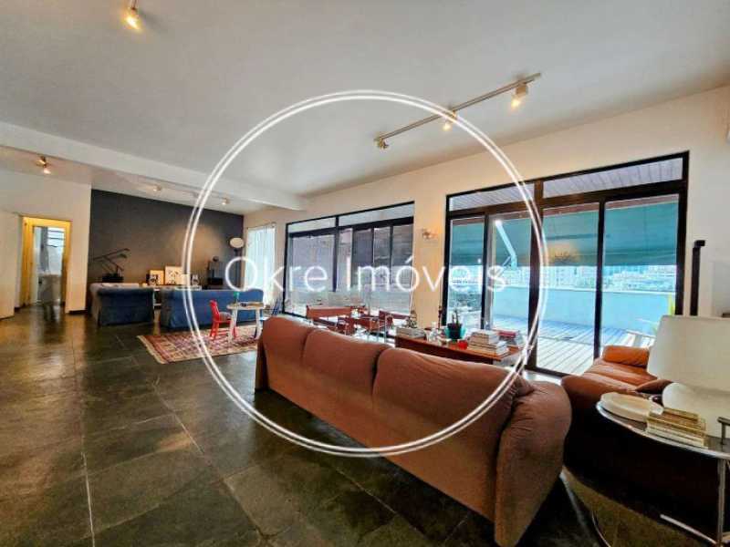 WhatsApp Image 2025-11-27 at 1 - 7