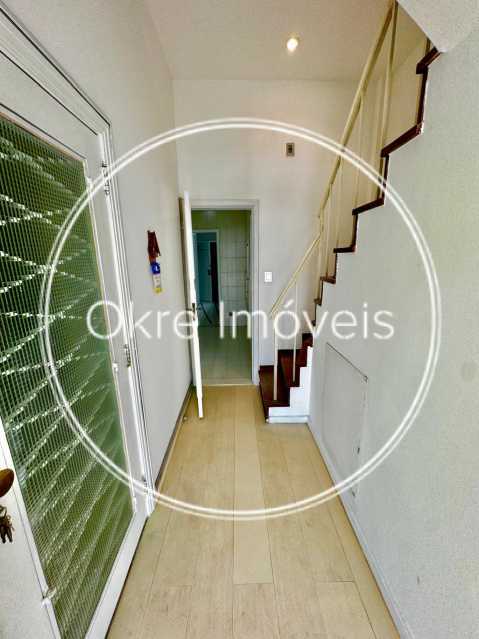 2b40a79f-98a7-410a-a284-8b9e15 - 10