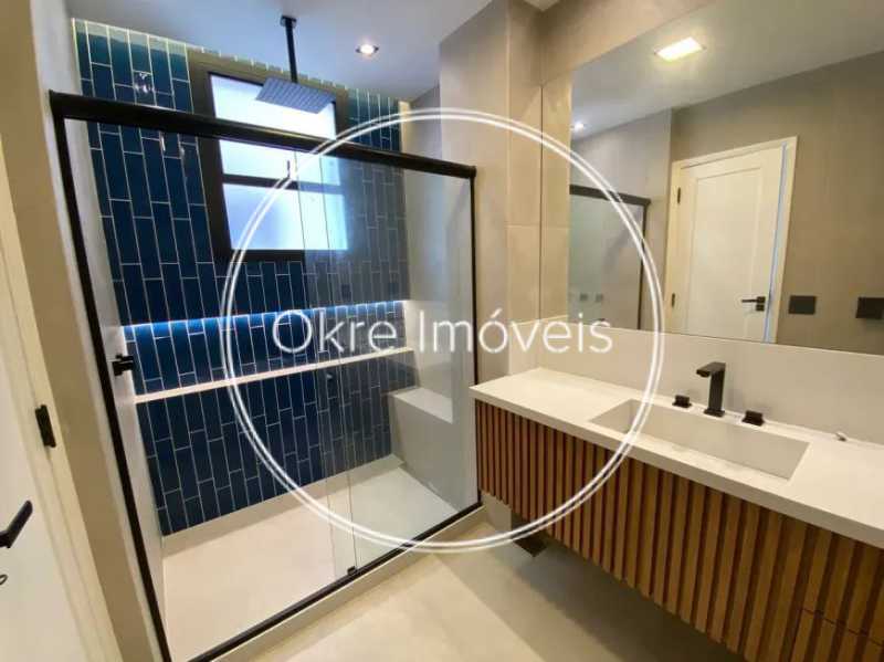 WhatsApp Image 2025-12-01 at 1 - 7