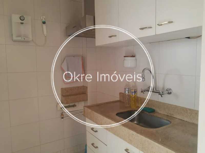 fb930b0a-84f9-47c8-baa1-2583d8 - 19