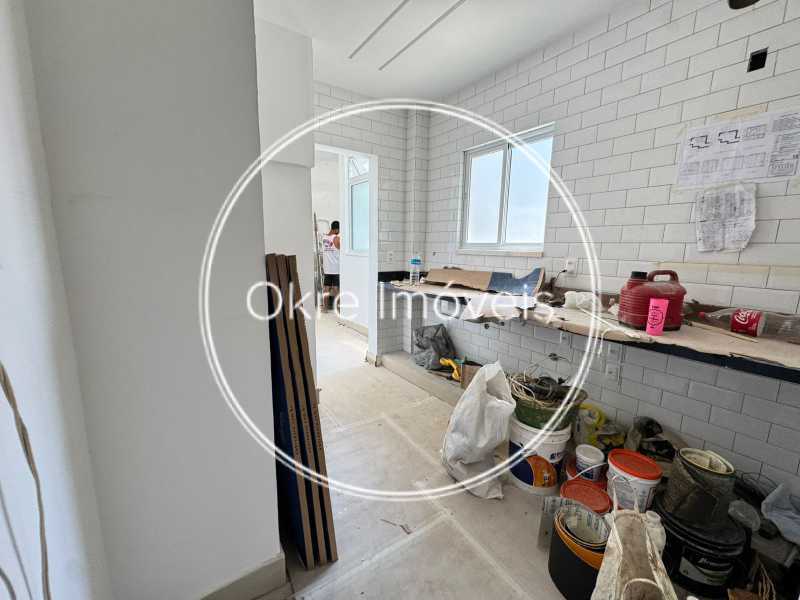 3a715c6d-3878-44df-8e0a-e05d4c - 16