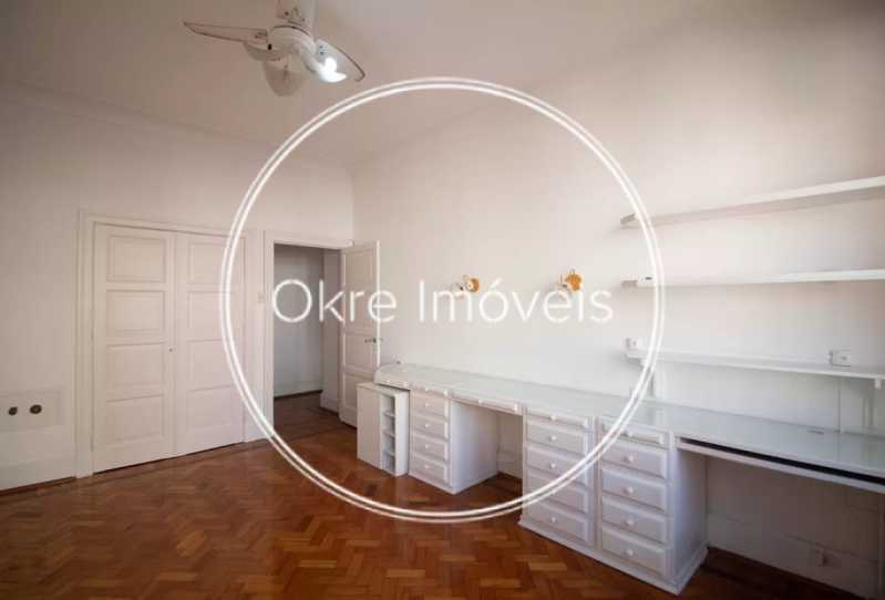 original894795706-153.13414025 - 13