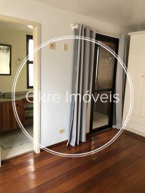 894ddf36-778b-49da-9f37-d8c5ef - 15