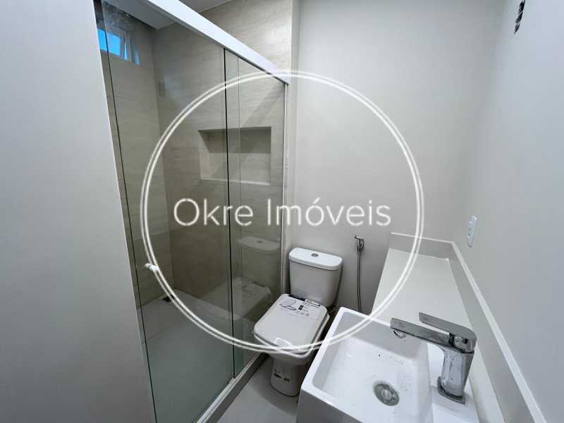 A8979F38-88E1-4F1A-9718-FDC8D0 - 11