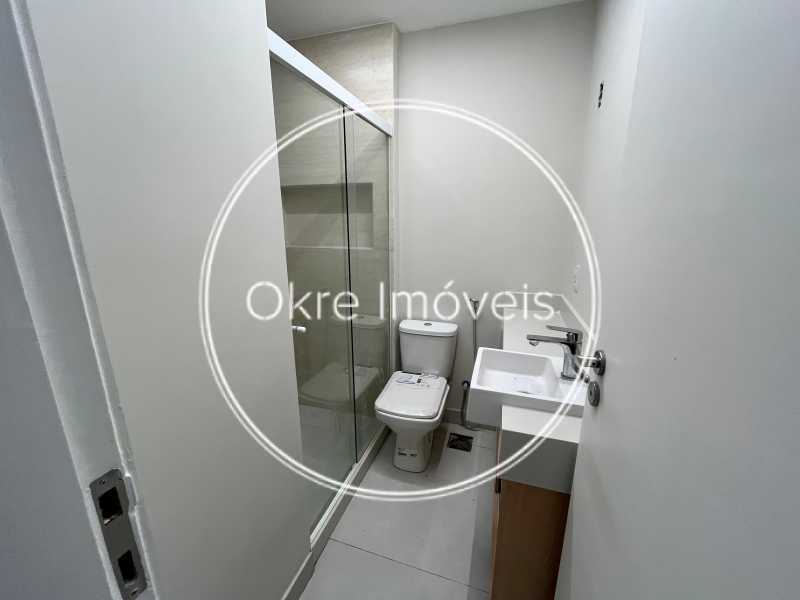 2DF3DBE9-8238-4CF8-B68F-EFE7BF - 12