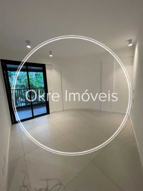 db816efd-e1cb-4b1c-ab06-004f32 - 3