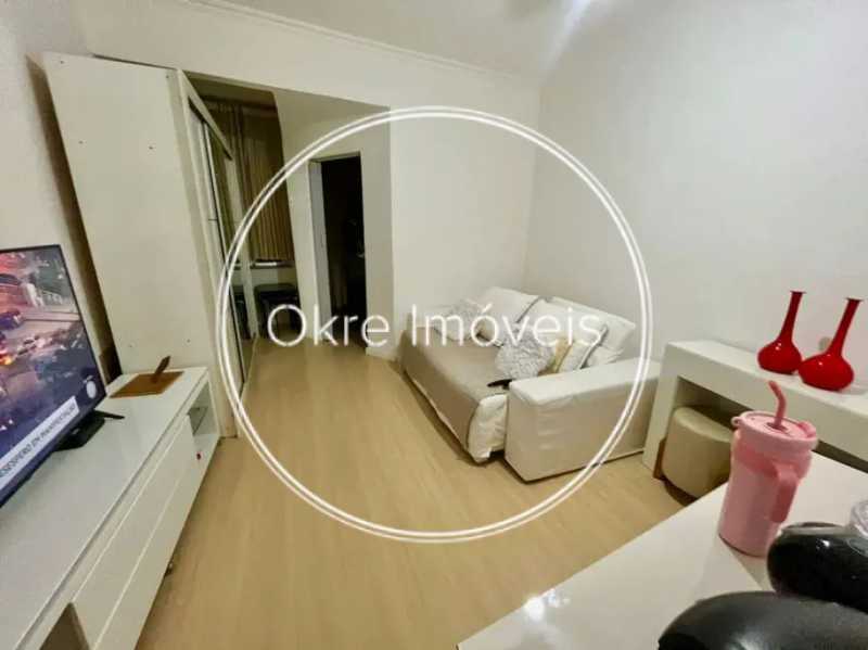 WhatsApp Image 2025-12-08 at 1 - 4