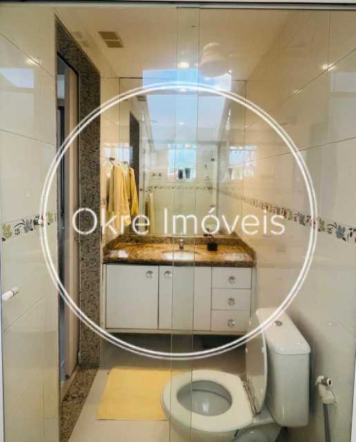 d1810a66-38e3-464d-8dcd-dfd7c6 - 11