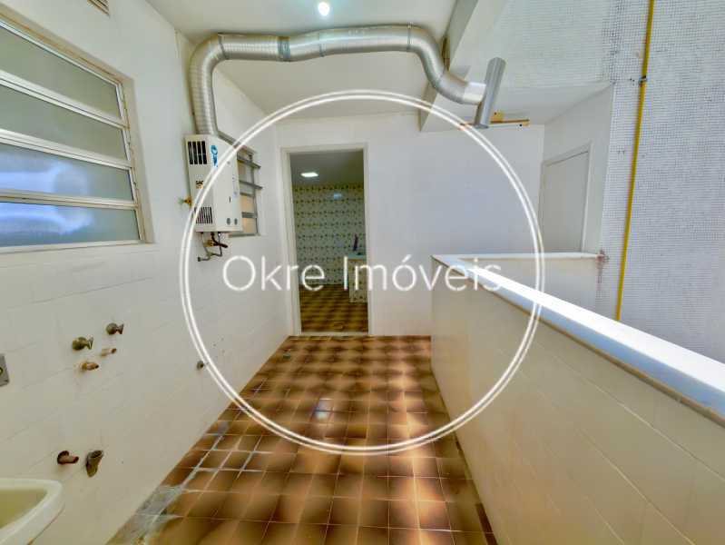 aa428b02-f7f8-4620-b90e-0a0f64 - 21