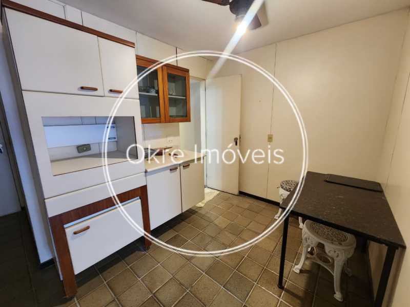 2f4787ee-29d6-48a3-87e6-3849e3 - 8