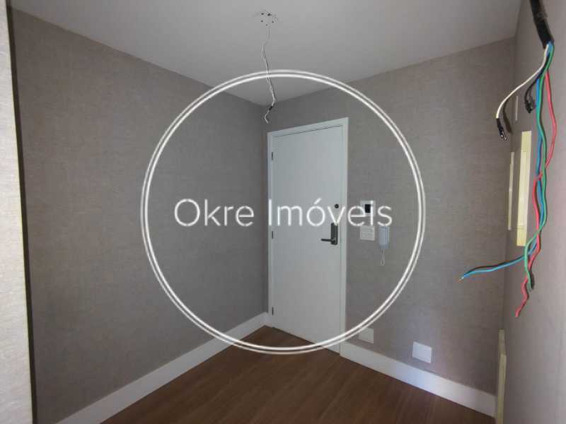 6873719c-513c-4a96-810d-1194d2 - 5