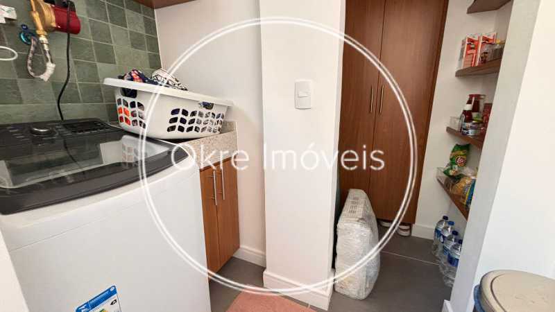 WhatsApp Image 2025-12-30 at 1 - 44