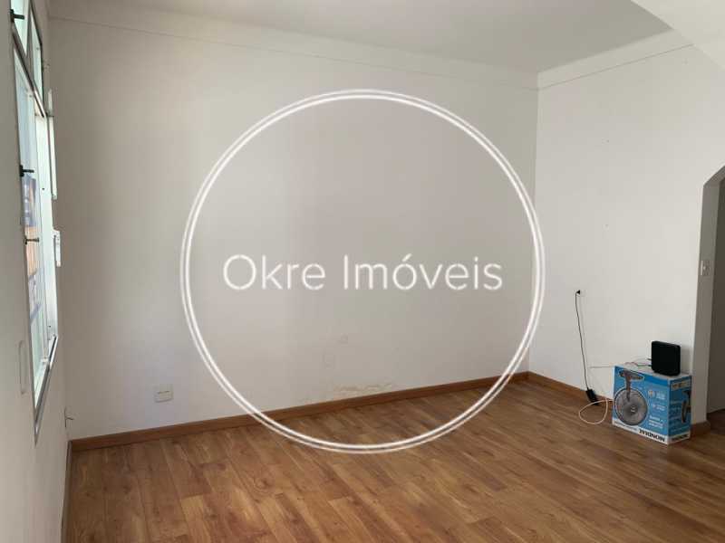 8e8f6e73-9d12-4930-85e8-f2e5f0 - 1