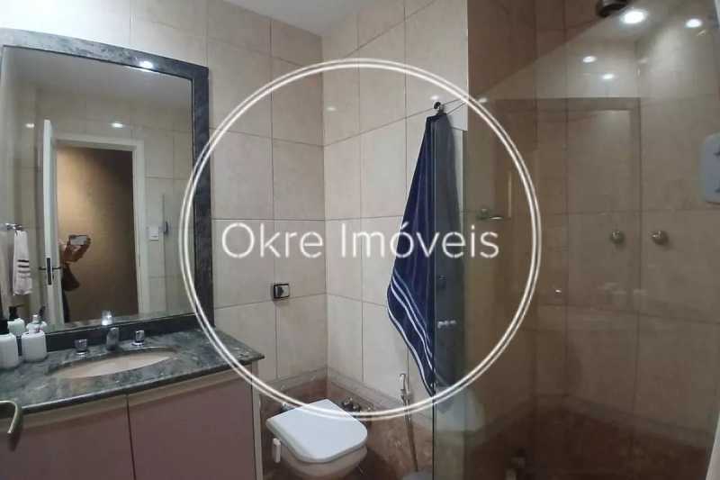 original894973772-11.563461819 - 12