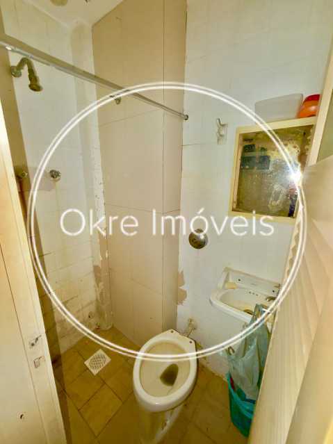 Banheiro serviço - 18