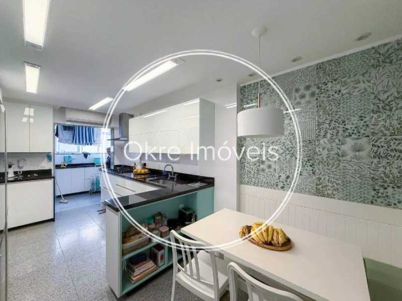 ffb87858-e116-42cc-af16-e2e02c - 26