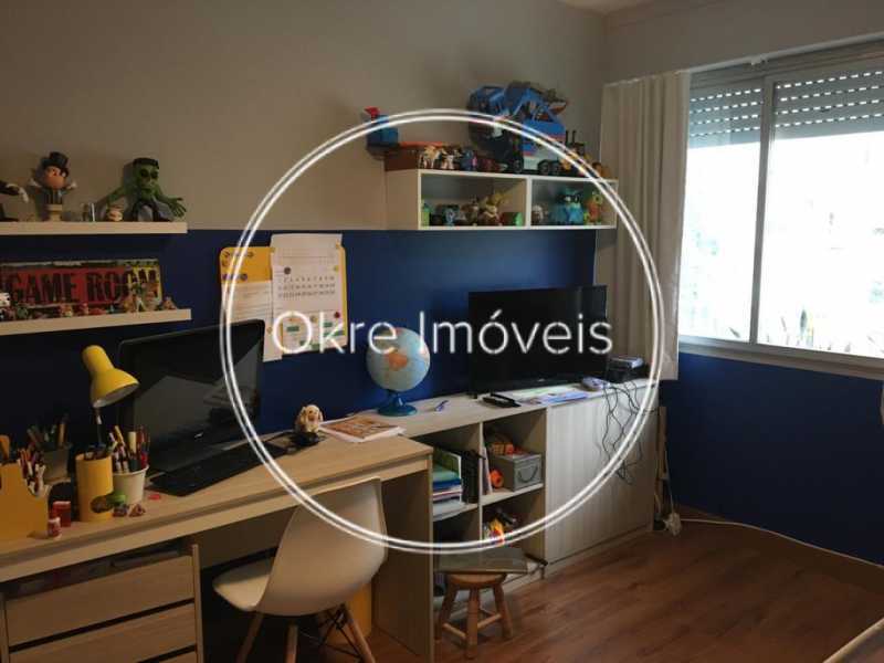 f282ba45-cbea-4bb3-80e7-de3657 - 3