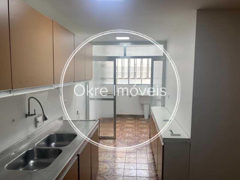 f0da9d3c-ef39-4e49-802d-a888af - 30