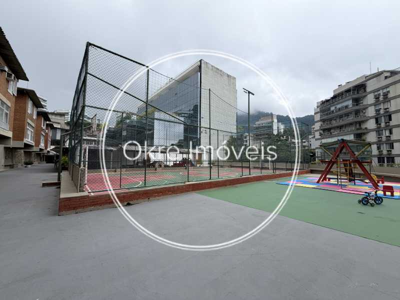 8A47494A-DCF0-4CD5-BBE4-791DC3 - 30