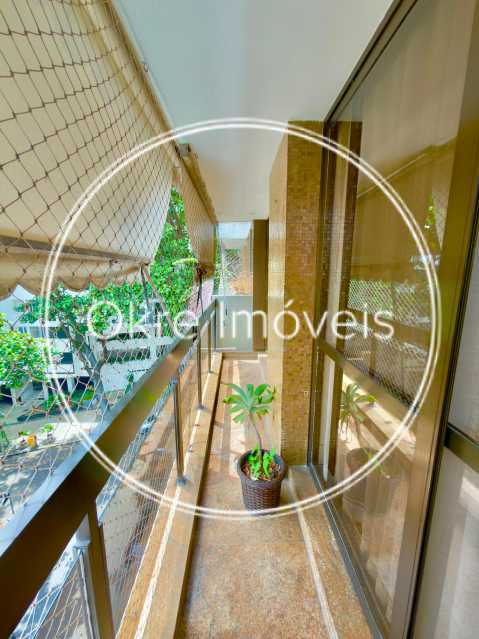 d217a3c6-a80e-437f-bec9-902bac - 2