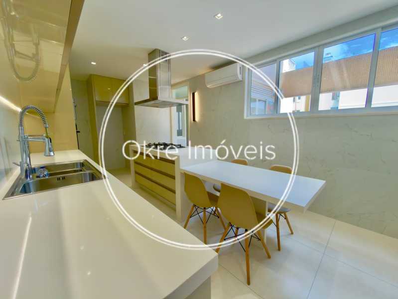 f882e8f7-3ab9-4928-b9a3-922f56 - 20