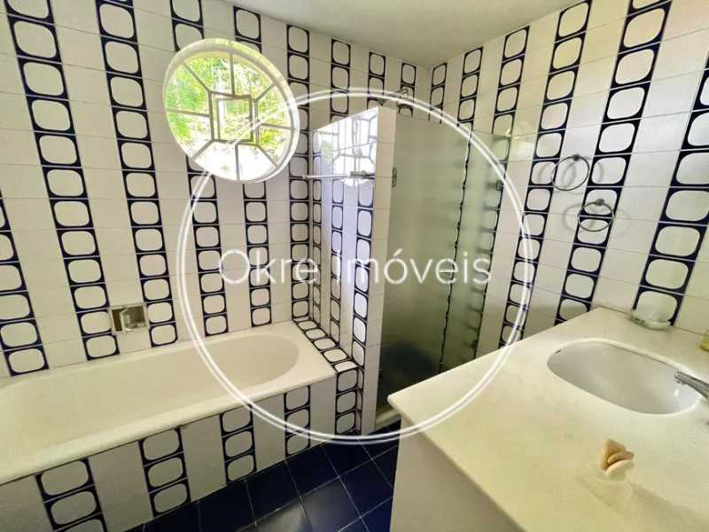 casa-com-4-quartos-a-venda-383 - 2