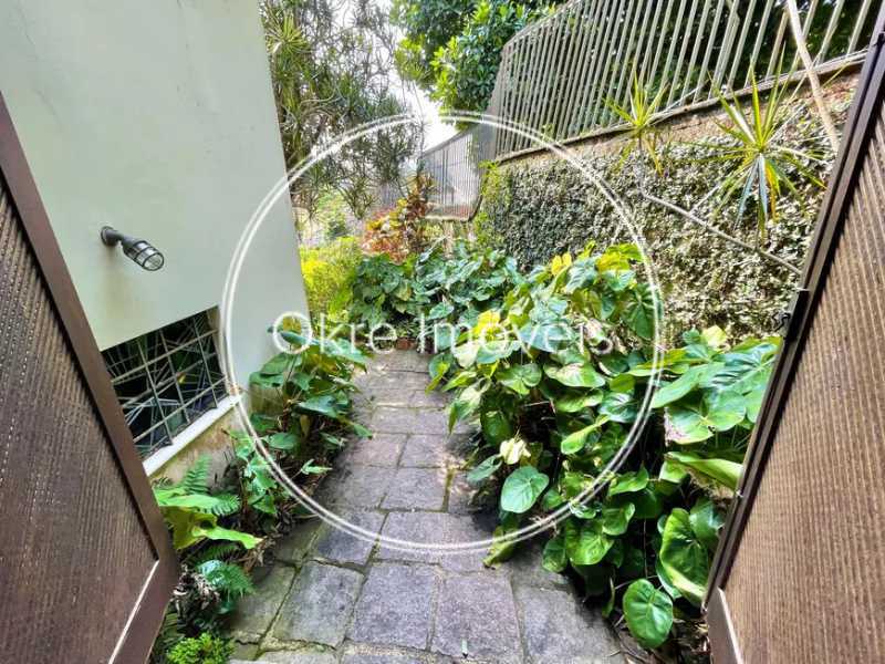 casa-com-4-quartos-a-venda-383 - 3