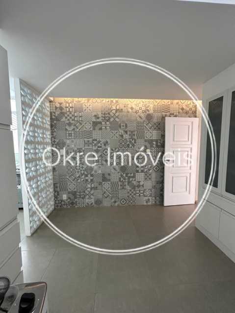 1dec3fe1-8f78-4f83-b0a9-5dcad5 - 30