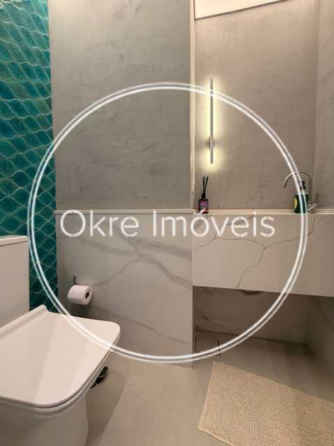 f3d7a55d-412e-4e09-bb28-8ef394 - 10